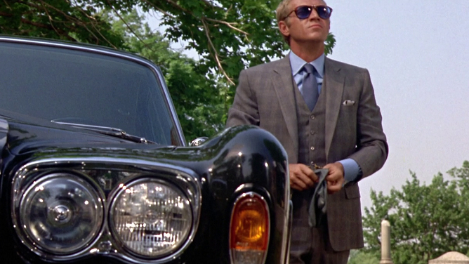 A scene from The Thomas Crown Affair.