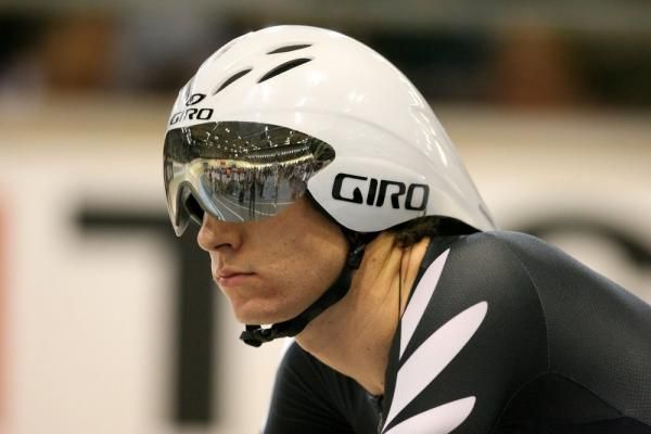 Jesse Sergent (New Zealand) waiting for the start of the gold medal final in the men's 4,000m individual pursuit.