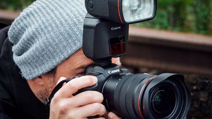 Is Canon&#039;s $1,000 flash with a red ring actually worth it?