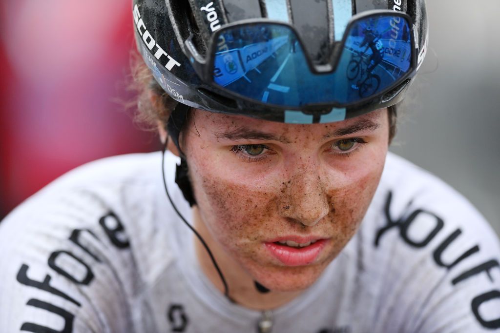 WELSHPOOL WALES JUNE 09 Pfeiffer Georgi of United Kingdom and Team DSM covered in mud after crosses the finishing line during the 8th The Womens Tour 2022 Stage 4 a 1447km from Wrexham to Welshpool WomensTour UCIWWT on June 09 2022 in Welshpool Wales Photo by Justin SetterfieldGetty Images