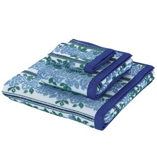 Beautiful Wallpaper 4pk Towel Set, Contains 2 Bath, 2 Hand - Smokey Blue by Drew Barrymore