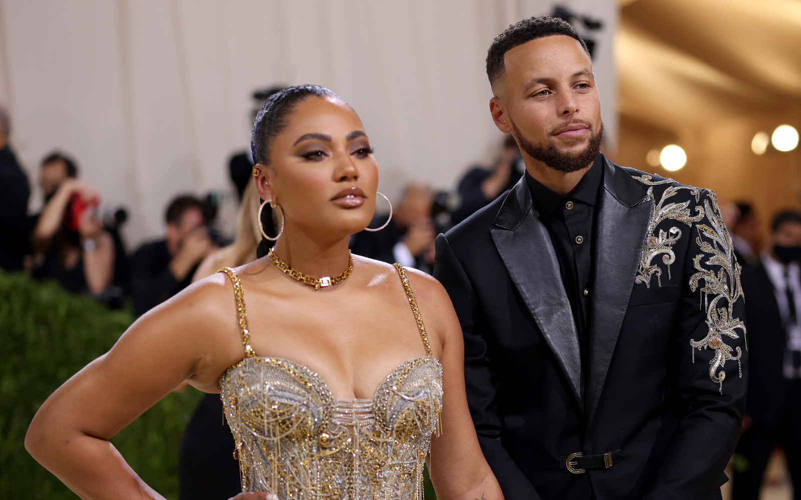 Ayesha and Stephen Curry's living room is in 2023's hot shade | Homes &  Gardens