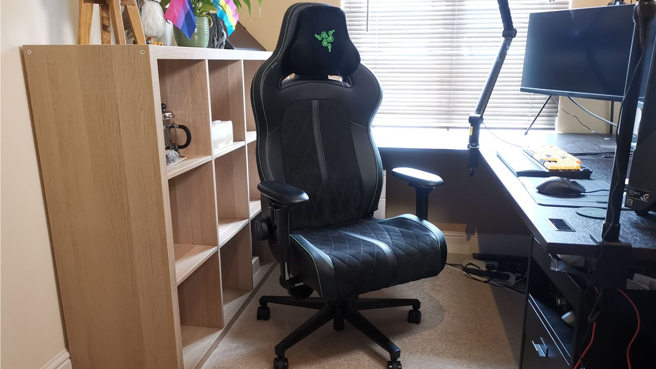 Razer Enki Pro gaming chair