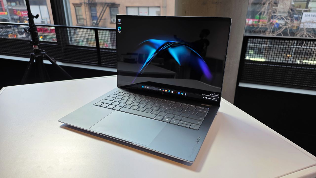 Image of the HP OmniBook Ultra 14 (G2) at CES 2026.