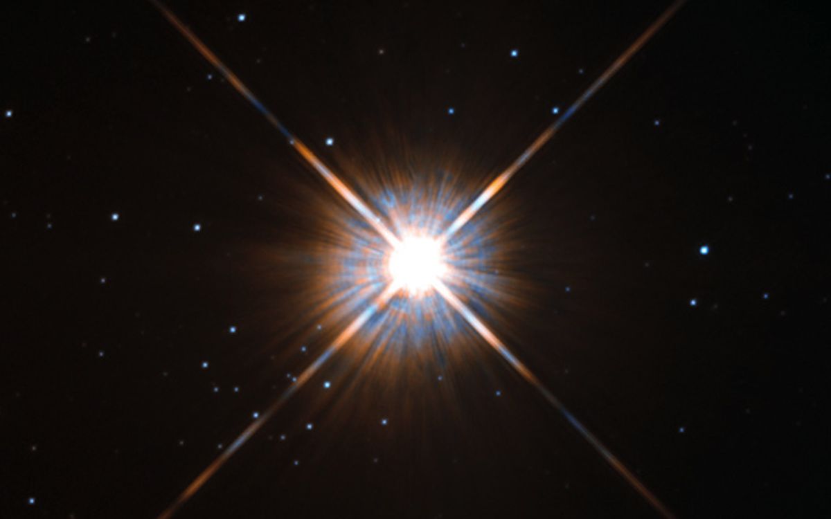 Proxima Centauri, Nearest Star to Sun, Seen Hubble Telescope (Photo) | Space