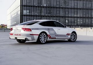  Audi's seneste selvkørende prototype vil kunne klare opgaver for dig, mens du er på arbejde 