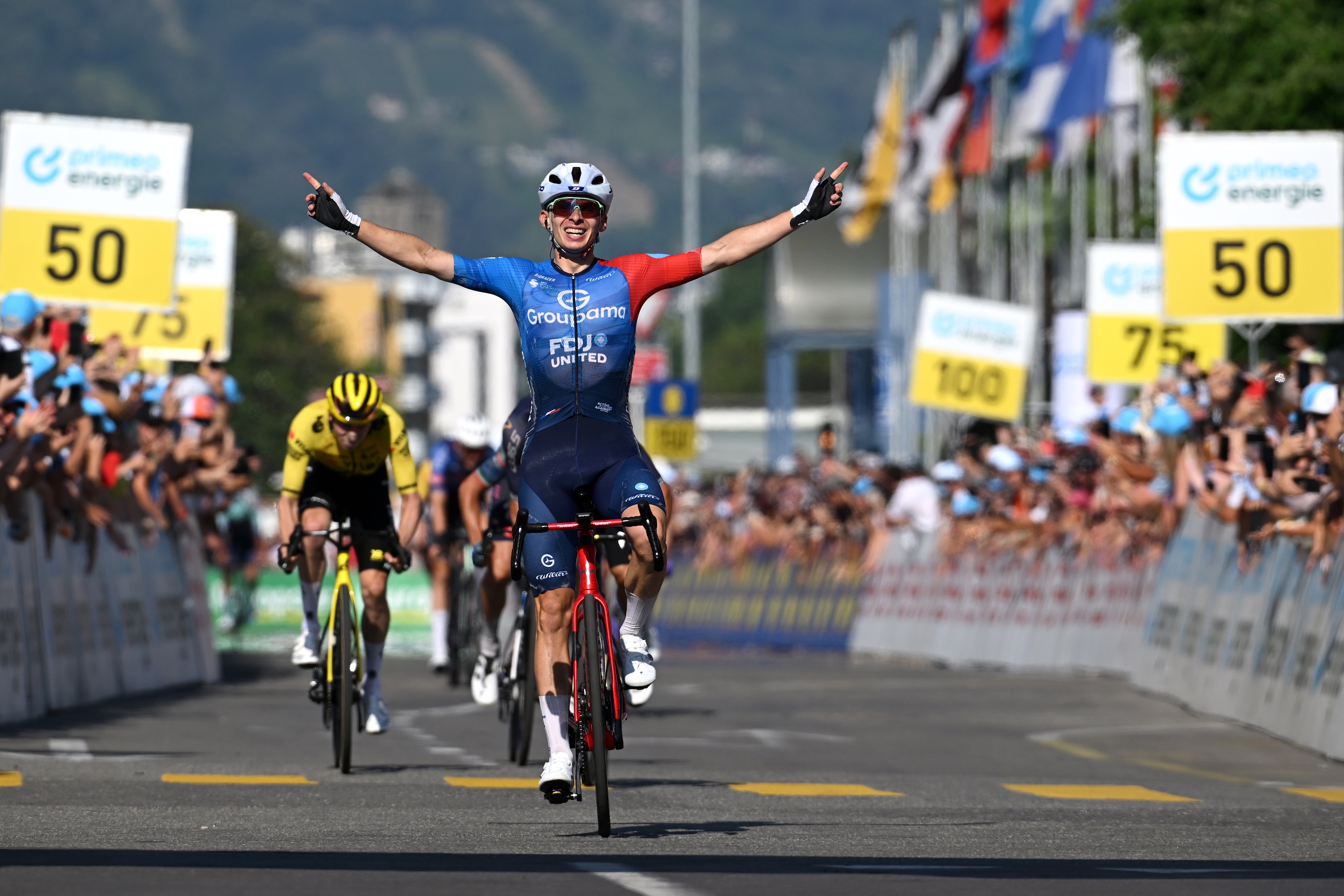 Romain Gregoire wins Tour de Suisse stage 2