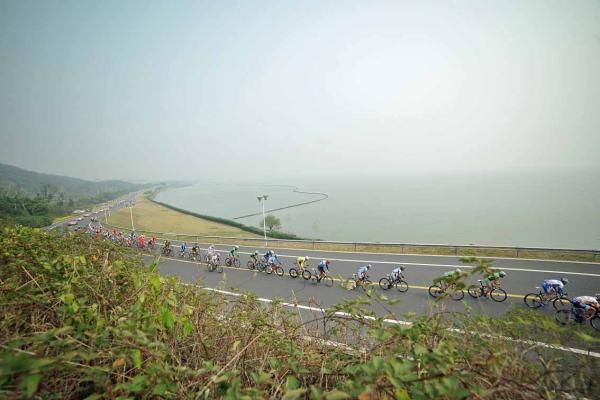 Stage 1 of the Tour of Taihu Lake.