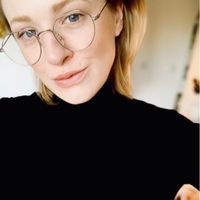 Isabella Charlesworth's avatar