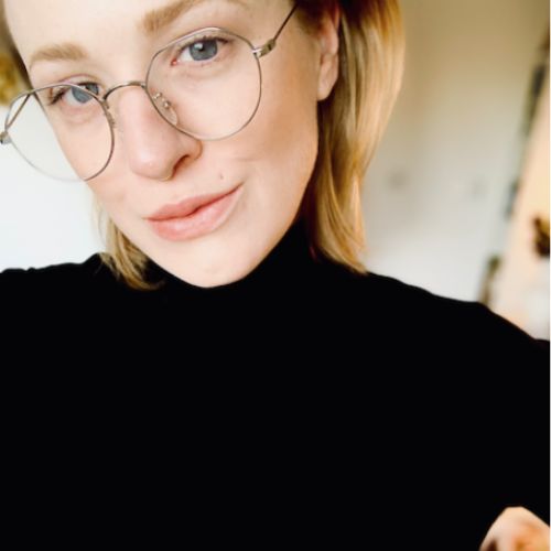 Isabella Charlesworth's avatar