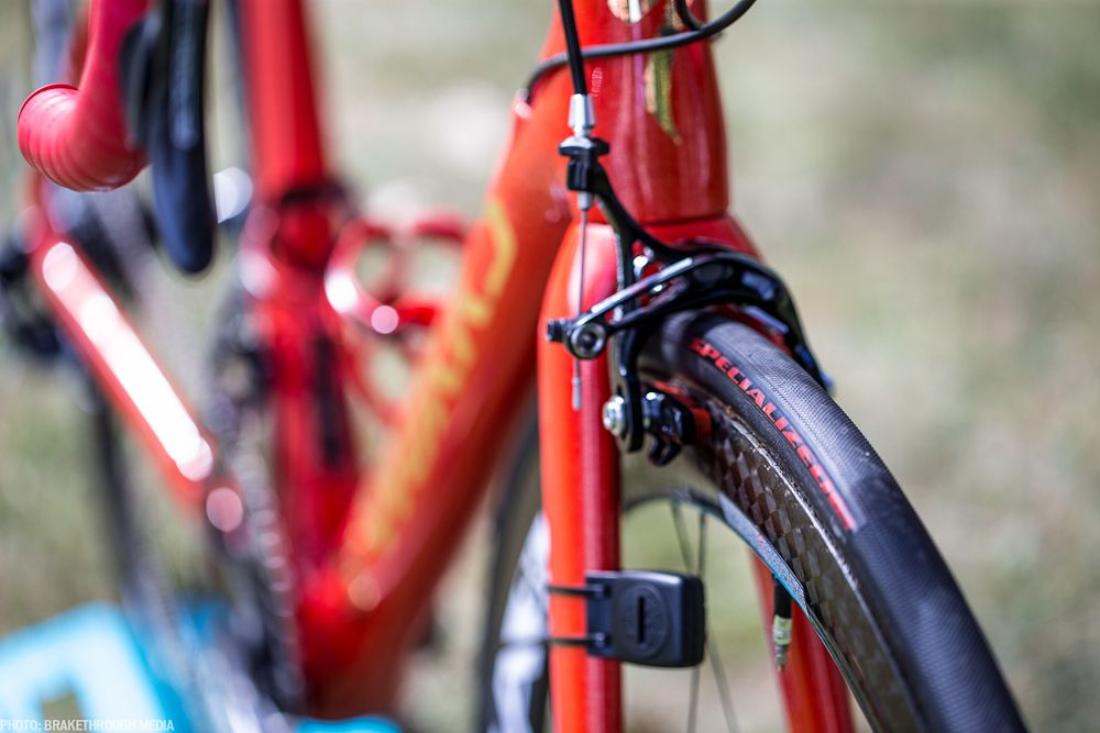 Glittery red paint job for Aru's Vuelta winning bike