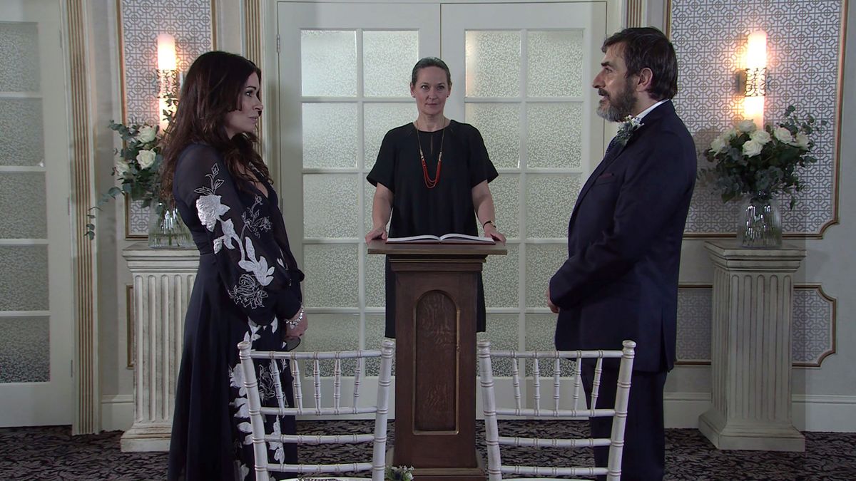 Coronation Street spoilers: Will Peter Barlow and Carla say ‘I Do’?