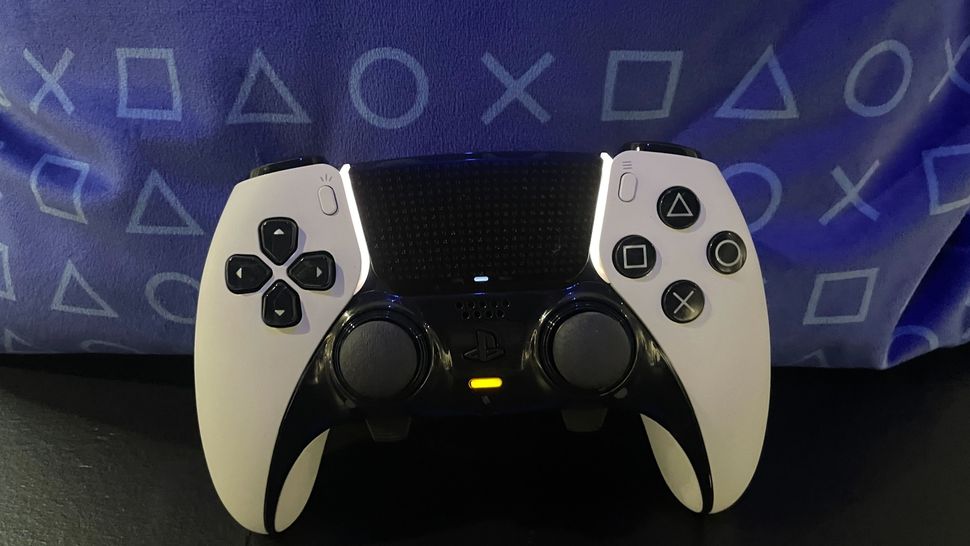 DualSense Edge vs Xbox Elite Controller Series 2 which is the best