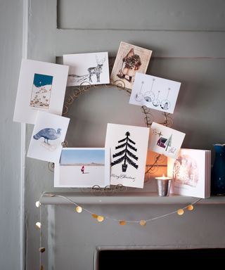 Christmas card ideas arrange in a wreath