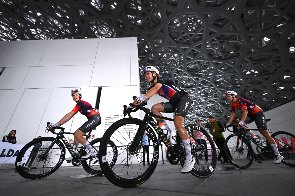 Daria Pikulik (Human Powered Health) makes her way to the start of stage 4 at the Louvre Abu Dhabi Museum