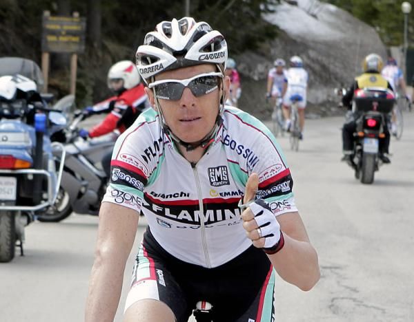 Thumbs up from stage two winner Riccardo Ricco' (Ceramica Flaminia).