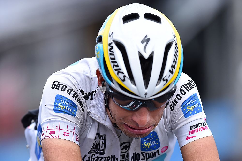 Aru finished 2:51 behind his teammate Landa.