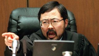 LOS ANGELES, CA - SEPTEMBER 29:Judge Lance Ito points to and yells at defense attorney Barry Scheck to sit down during a hearing following an objection by the defense on prosecutor Marcia Cla