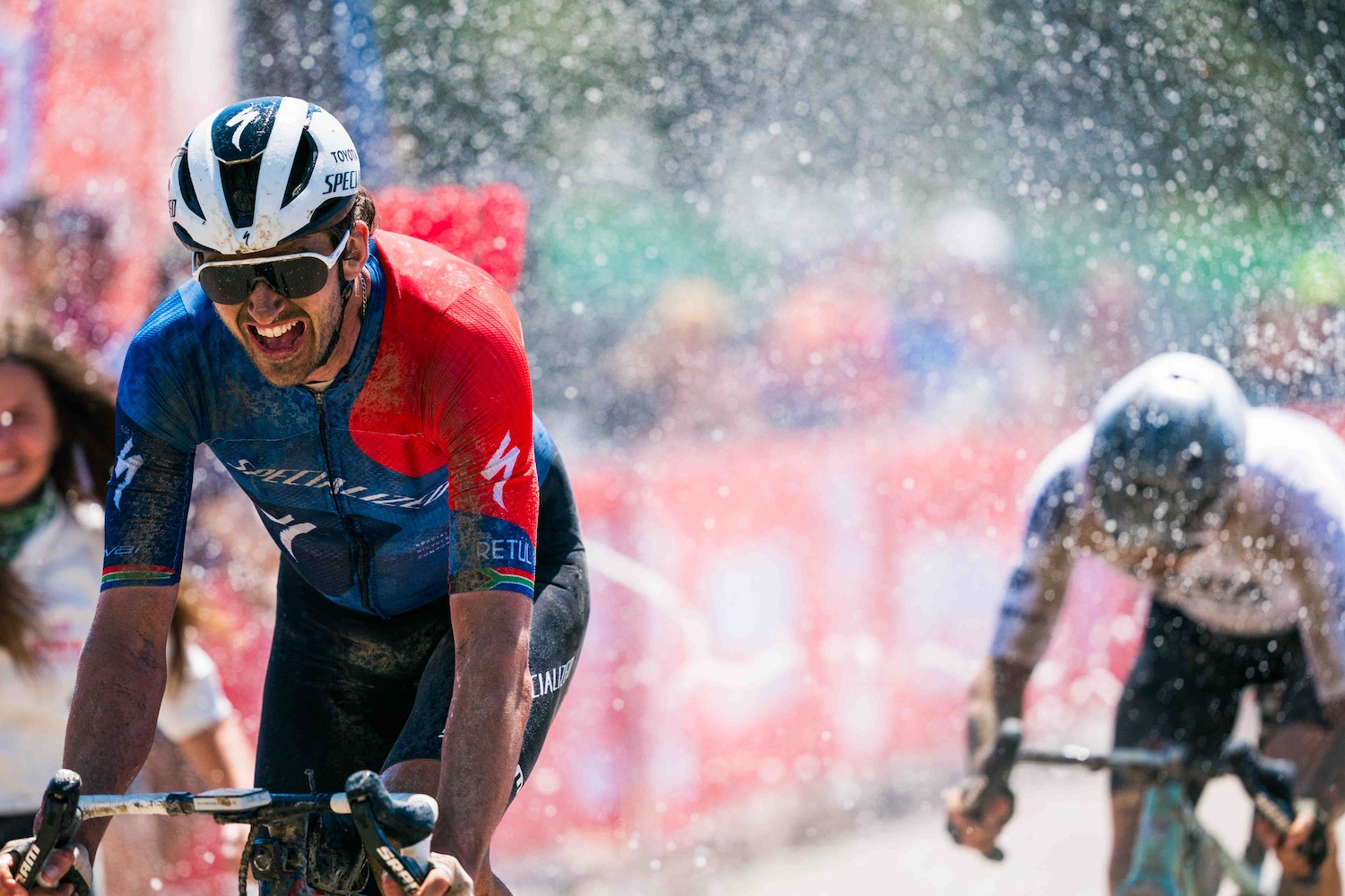 Matt Beers (Specialized Off-Road) sprints to victory at Lauf Gravel Worlds 2025