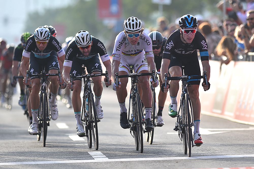 Elia Viviani (Team Sky) and Peter Sagan (Tinkoff-Saxo) sprint for the line in stage 2