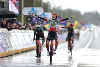 2024 Tour of Flanders: Elisa Longo Borghini wins the Ronde for a second time