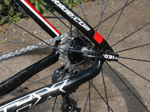 Dropouts on our tester were spaced at 133mm, not 130mm, slowing down wheel changes