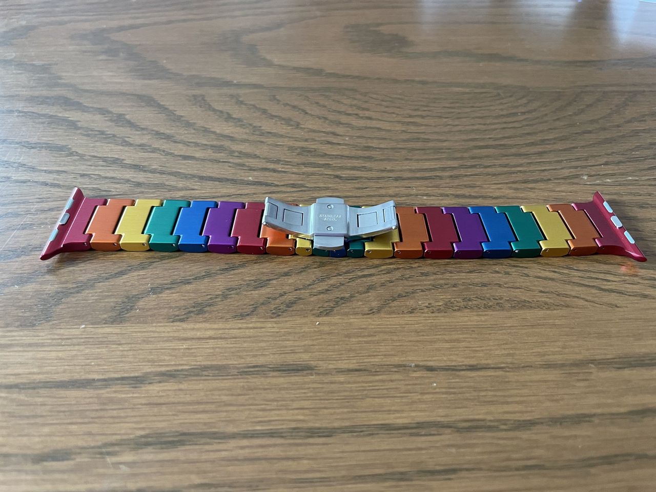 Juuk Ligero Apple Watch Band Lifestyle Underside Laid Out