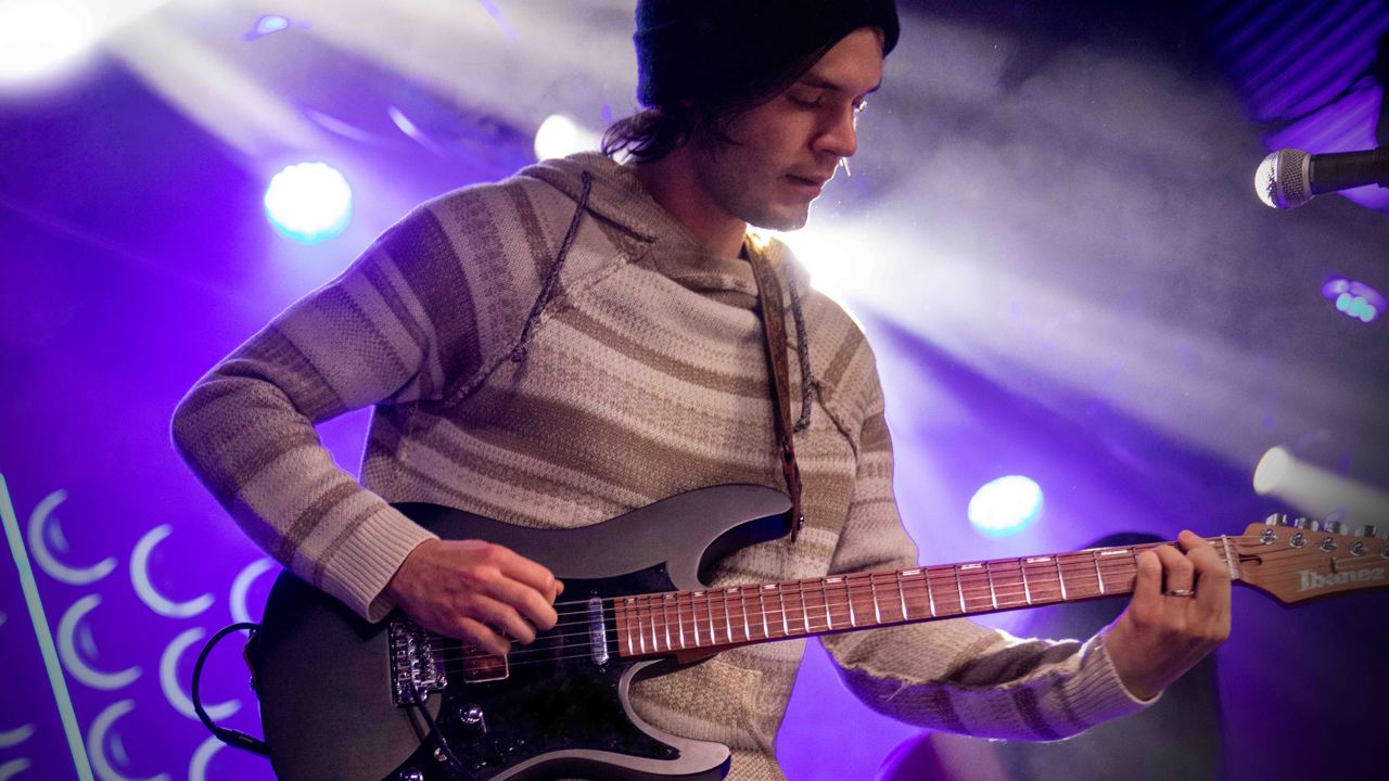 Erick Hansel with the Ibanez EH