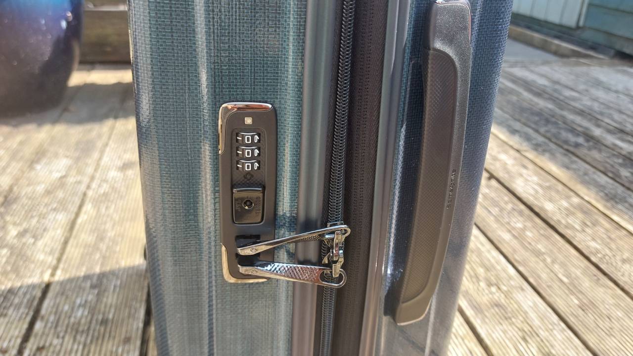 Samsonite Nexis Spinner (55cm)
