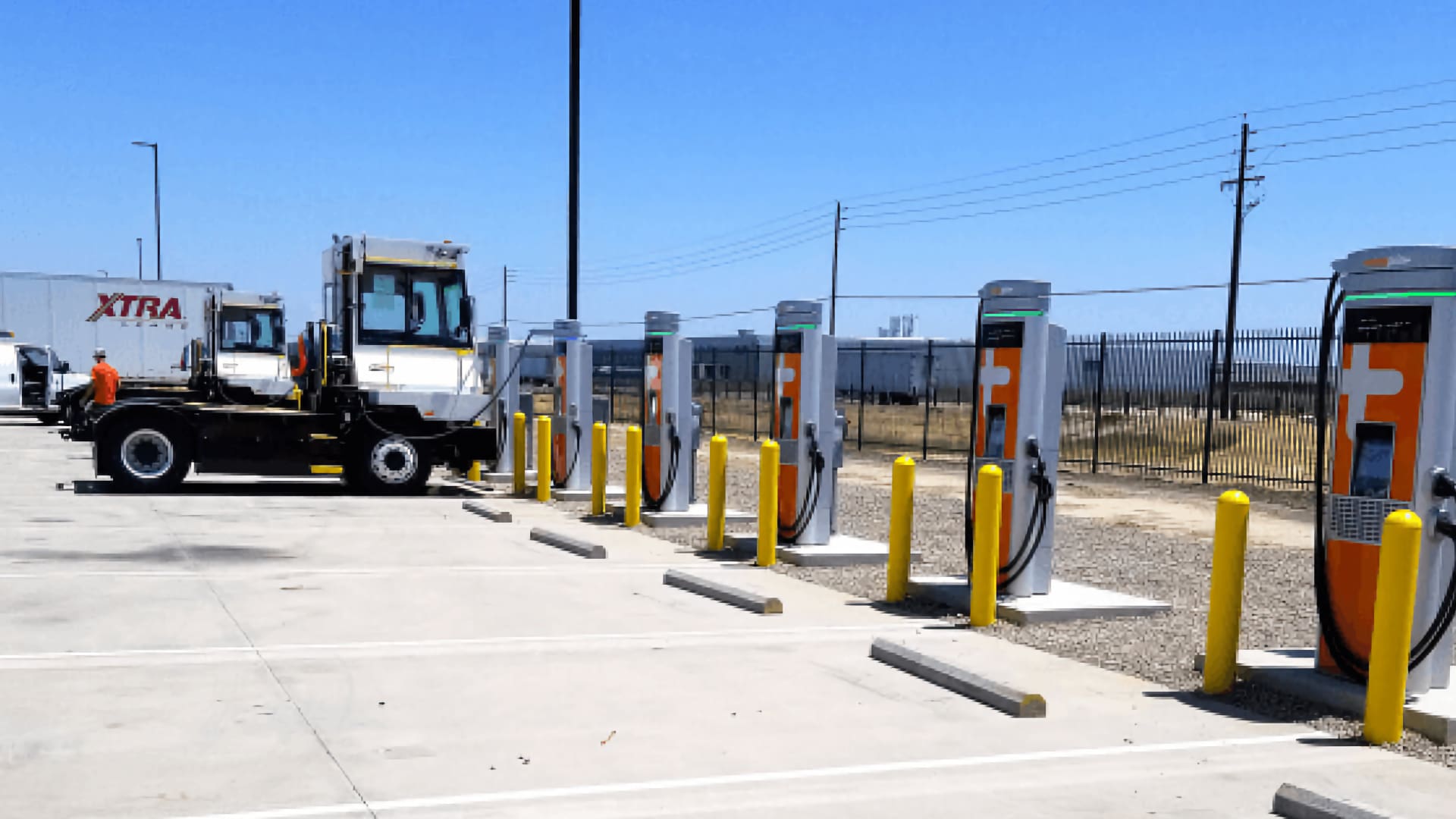Chargepoint elbilsladdare vid parkering