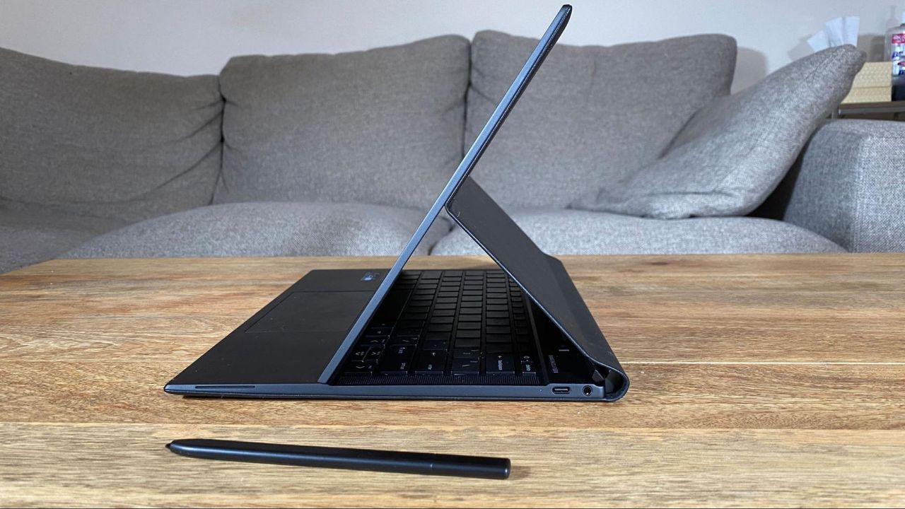 HP Elite Folio