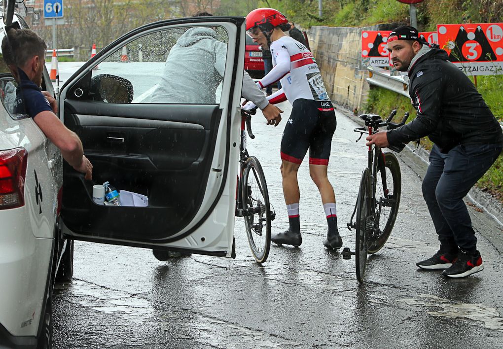 A bike change for Diego Ulissi (UAE Team Emirates) during stage 1 at Pais Vasco