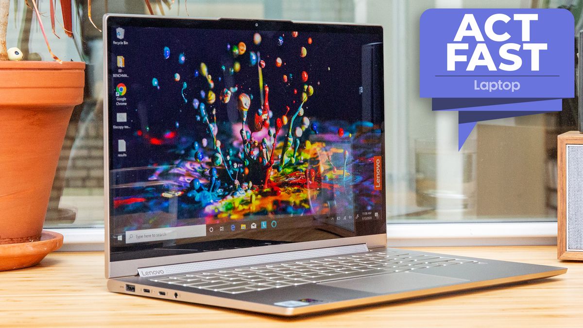 The 4K Lenovo Yoga C940 2-in-1 sees a massive $400 discount in early