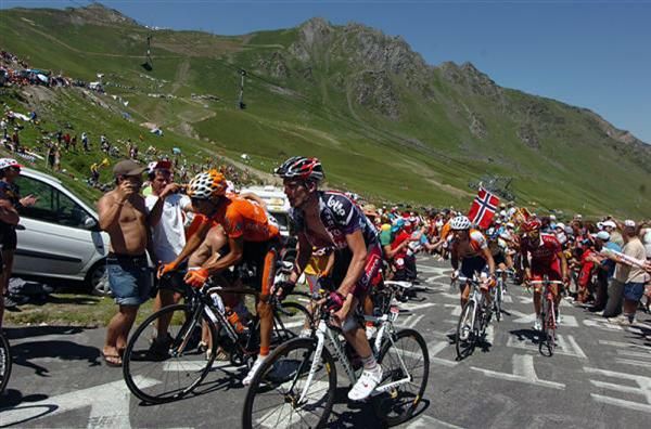 Jurgen Van den Broek (Silence-Lotto) on the Tourmalet