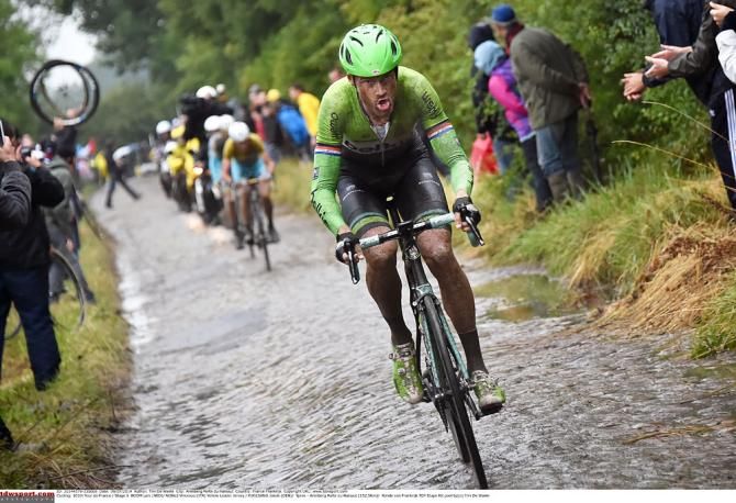 Lars Boom (Belkin) on the cobbles