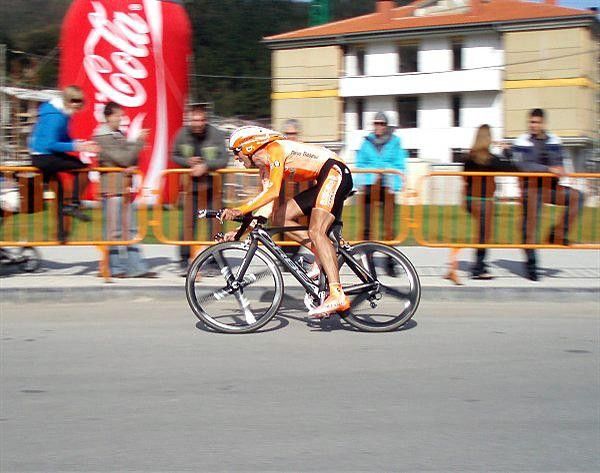 Mikel Astarloza Chaurreau (Euskaltel - Euskadi) claimed 11th in the time trial.
