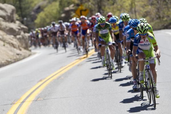 Timmy Duggan (Liquigas) sets the tempo in the peloton