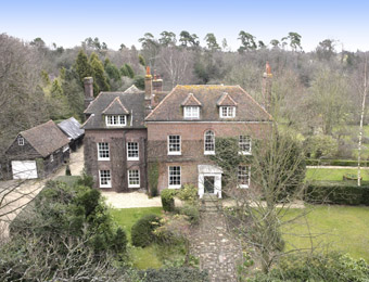 queen anne houses for sale