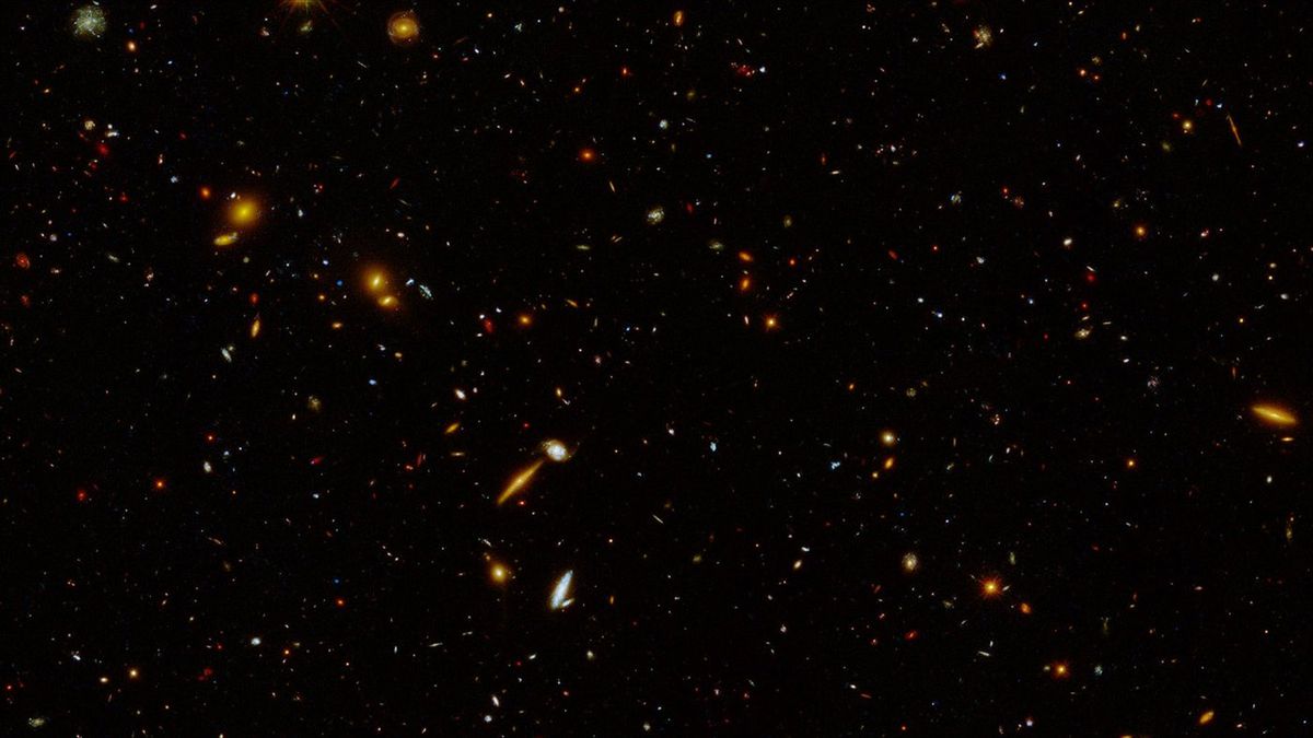 Hubble Space Telescope shows 5,000 ancient galaxies sparkling like confetti