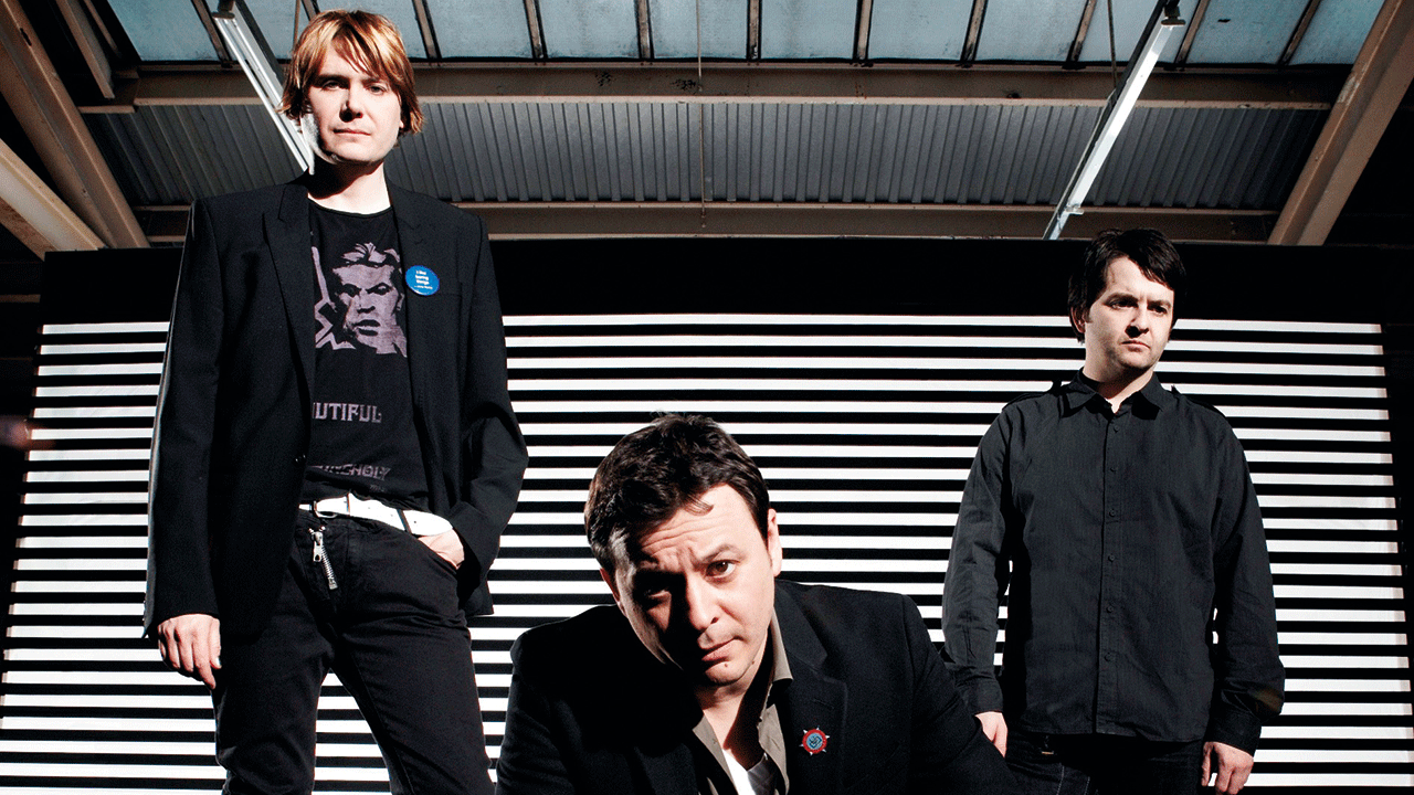Manic Street Preachers new songs sound like 'The Clash playing
