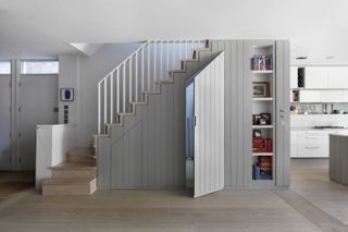 De Rosee Sa Caithness House under stairs storage