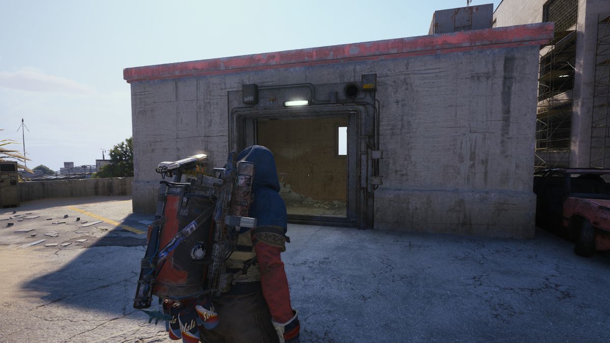 Arc Raiders Combat Recon: A player on the Parking Garage rooftop, looking at the stairwell.