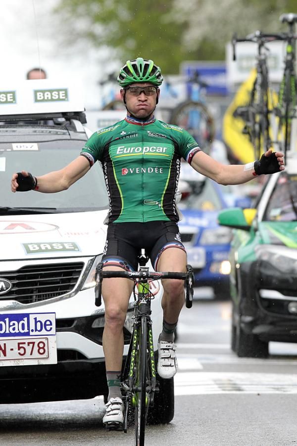 Voeckler can breathe easy after a long solo attack
