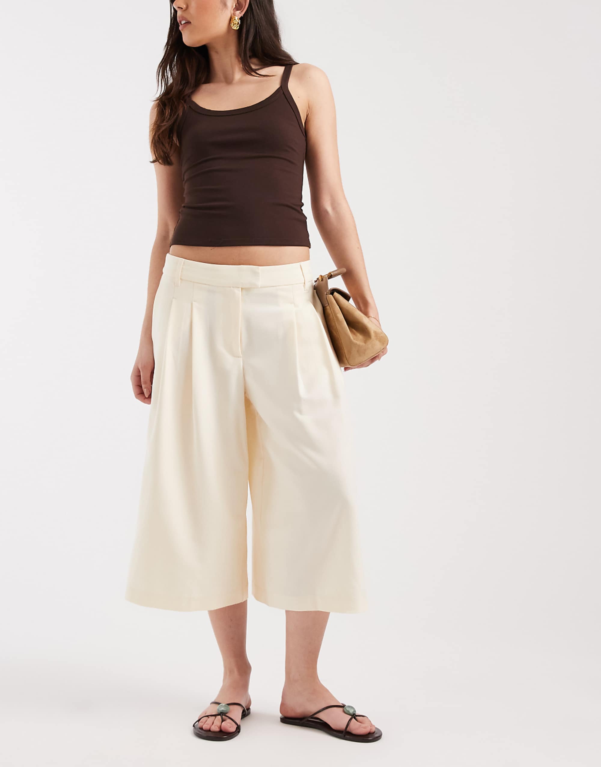 Asos Design Tailored Wide Bermuda Culottes in Cream