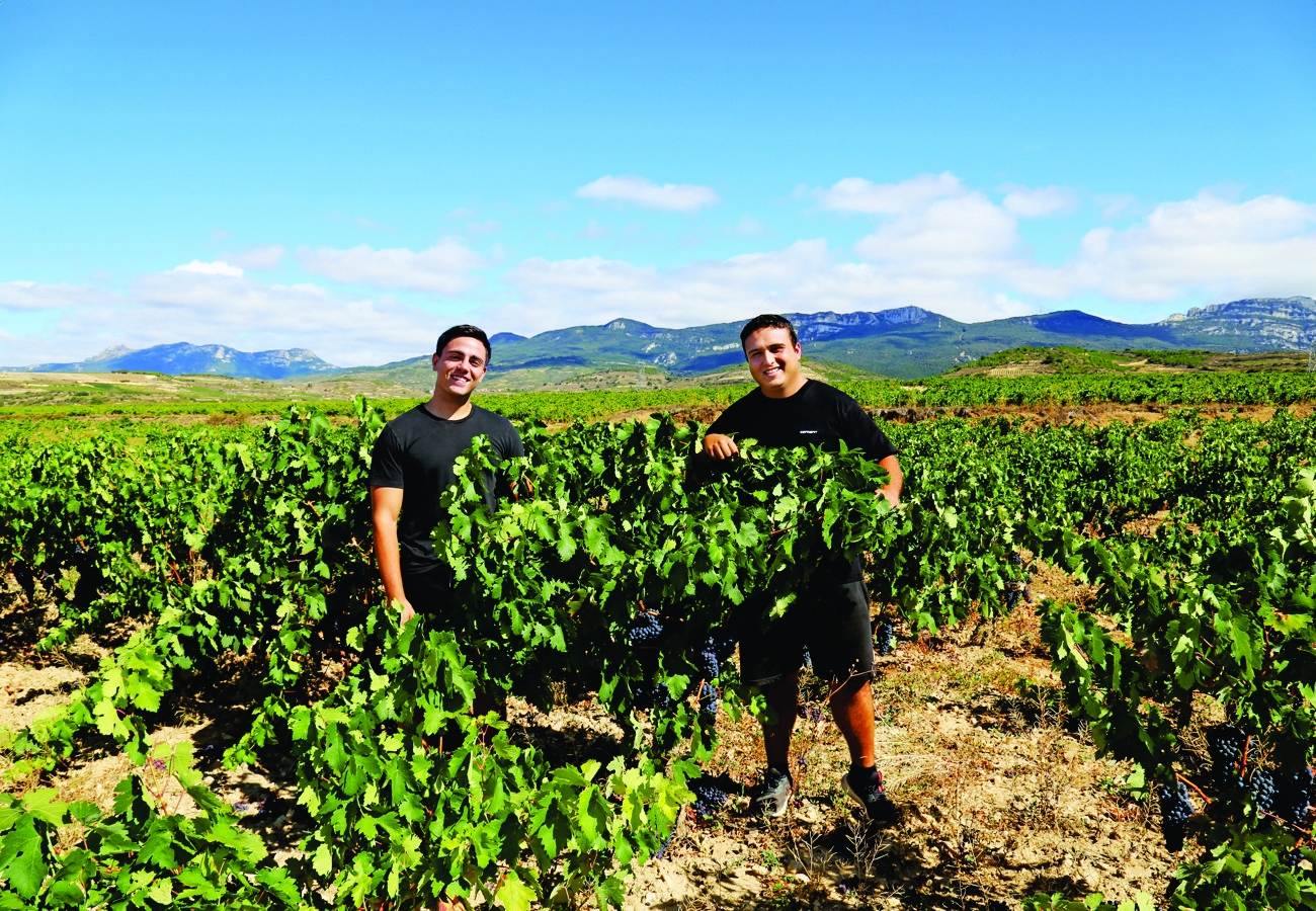 DES310.new_generation_winemakers.abeica_3_david_left_ricardo_right.jpg