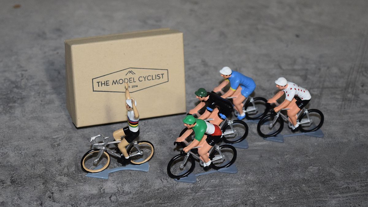 Each figurine is sent in a presentation box