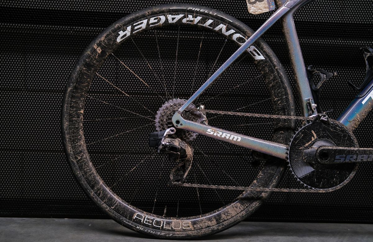 Lizzie Deignan's Trek Domane SLR from Paris Roubaix