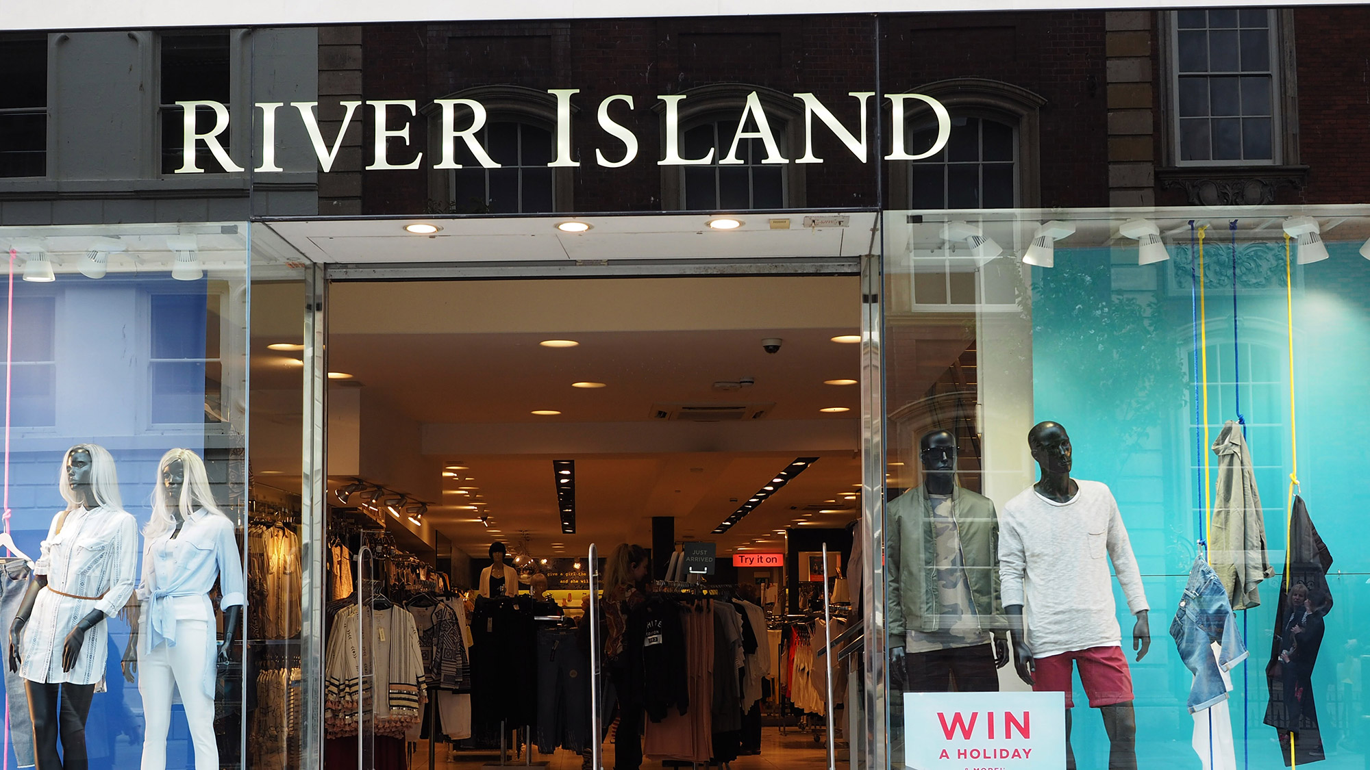River Island creates the in-store shopping experience of the future