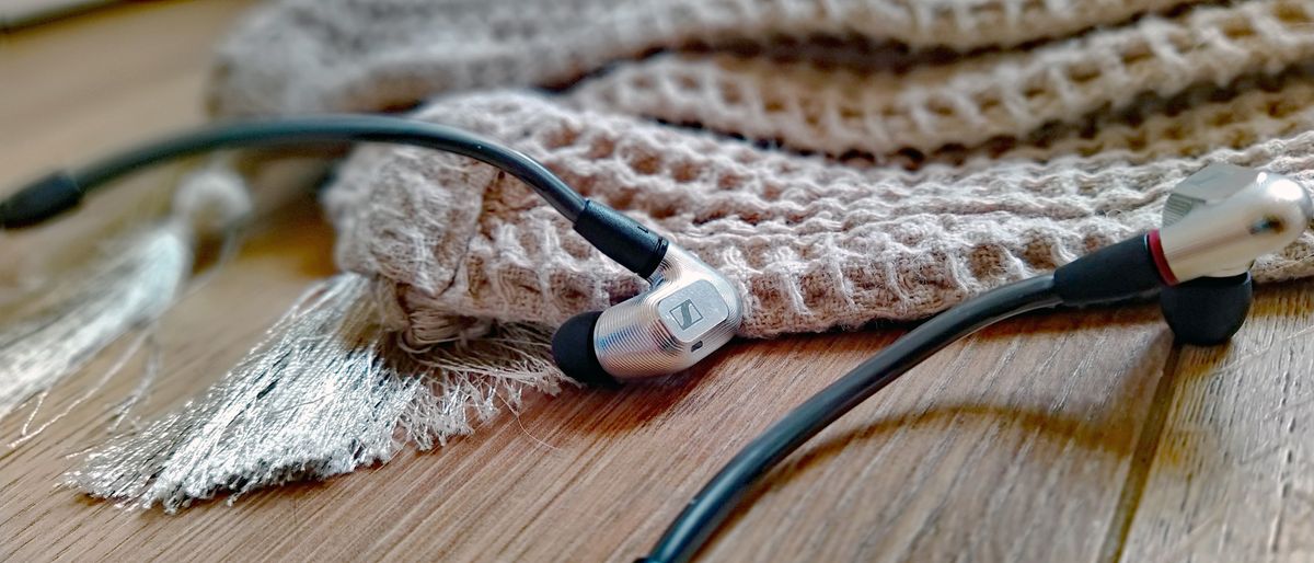 the sennheiser ie 900 in-ear headphones