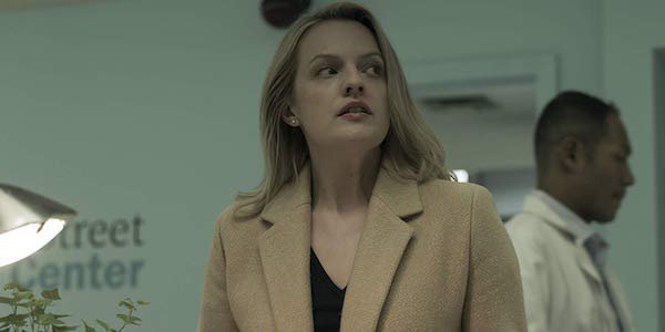 Elisabeth Moss in the Handmaid&#039;s Tale